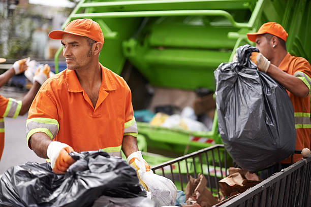 Best Property Management Cleanouts  in Yale, MI